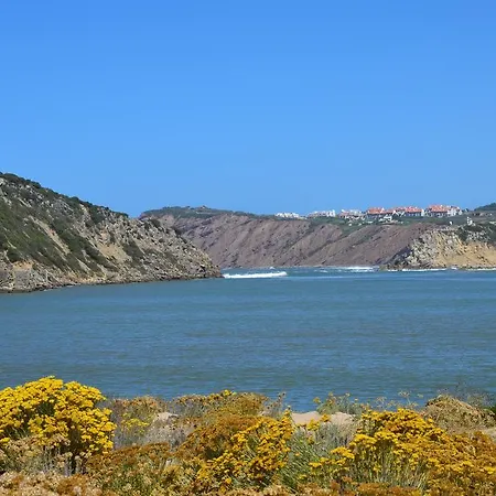Quinta Dos Passarinhos Bed & Breakfast